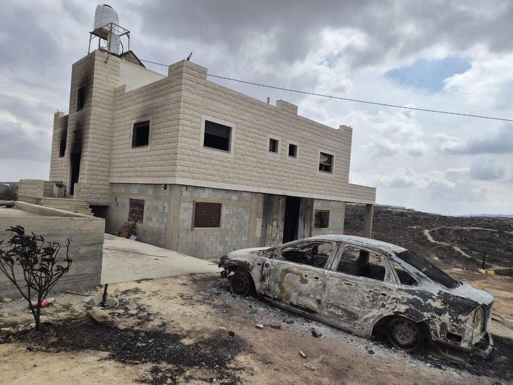 Damage after settlers allegedly set fire to a building in the Palestinian village of Jalud in the West Bank (Photo: Alex Gamburg) הנזק שגרמו מתנחלים בכפר הפלסטיני ג'אלוד