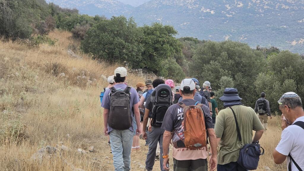 Visitors return to Mount Dov המטיילים חוזרים להר דב