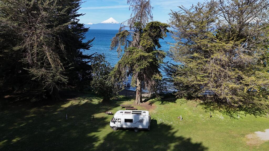 A stop with a breathtaking view in Chile (Photo: Amir Eshel) חניון לילה עם נוף בצ'ילה