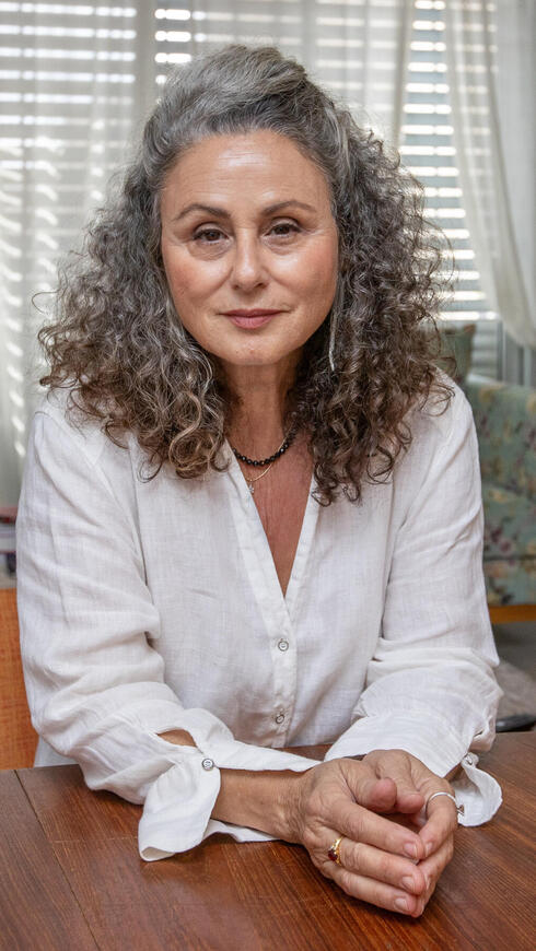 חנה אזולאי הספרי