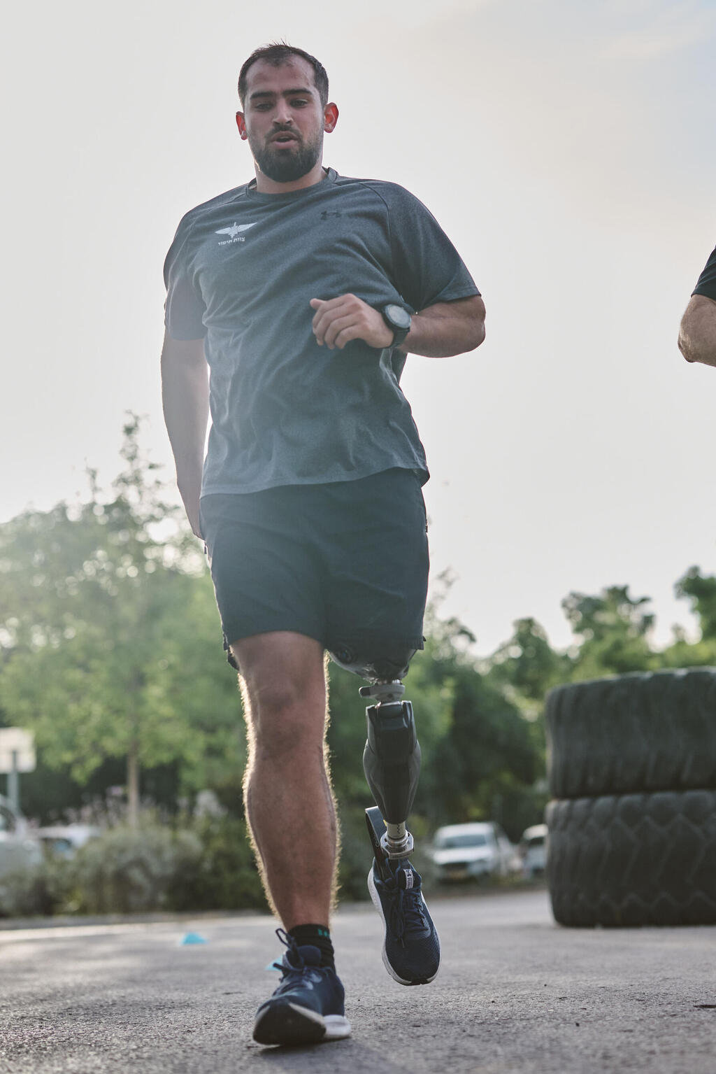 Before he was wounded in the war, Adi Timor was a reserve officer and fitness trainer preparing for his first marathon (Photo: I.C MEDIA) Before he was wounded in the war, Adi Timor was a reserve officer and fitness trainer preparing for his first marathon