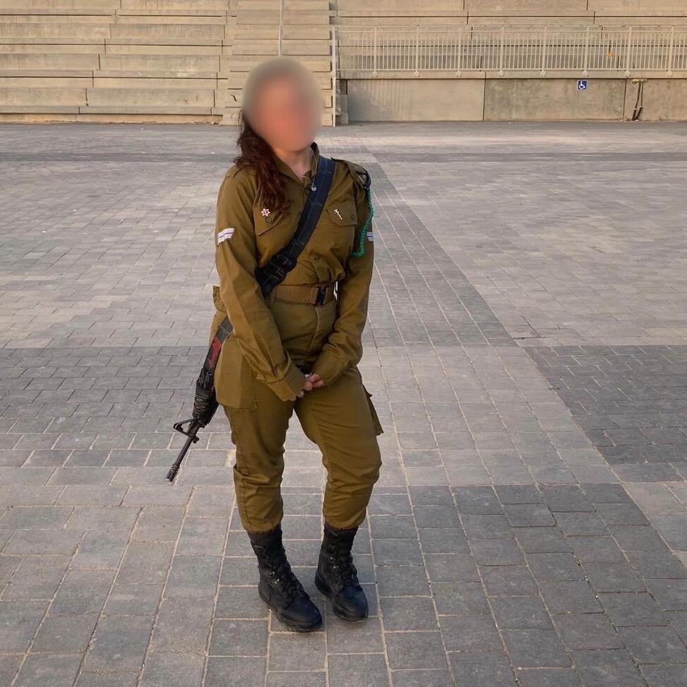 Dekel Goren currently serves as a commander of an IDF medic course (Photo: IDF Spokesperson's Unit) דקל גורן