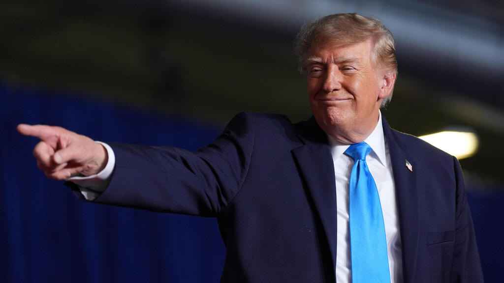 Trump backs Netanyahu, but the real prize may be Saudi peace (Photo: AP/ Alex Brandon) נשיא ארה"ב דונלד טראמפ