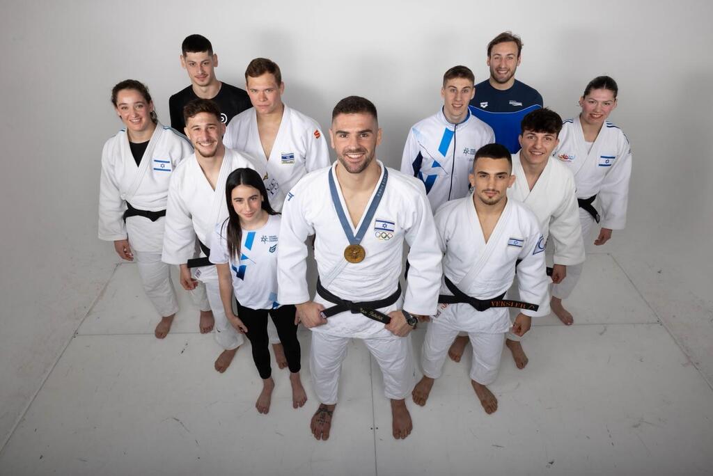 Peter Paltchik with athletes supported by the Paltchik Foundation 