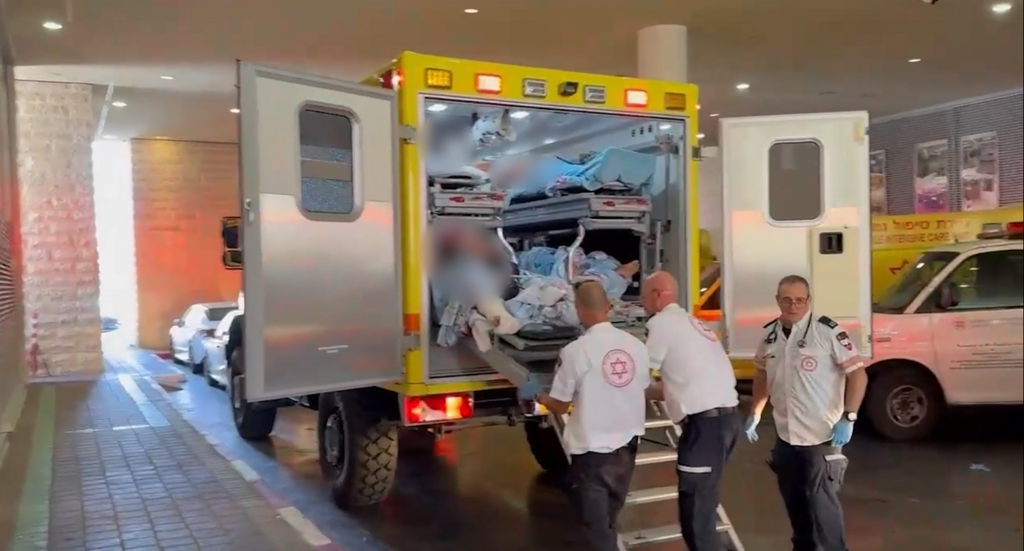 MDA paramedics (Photo: MDA) mda