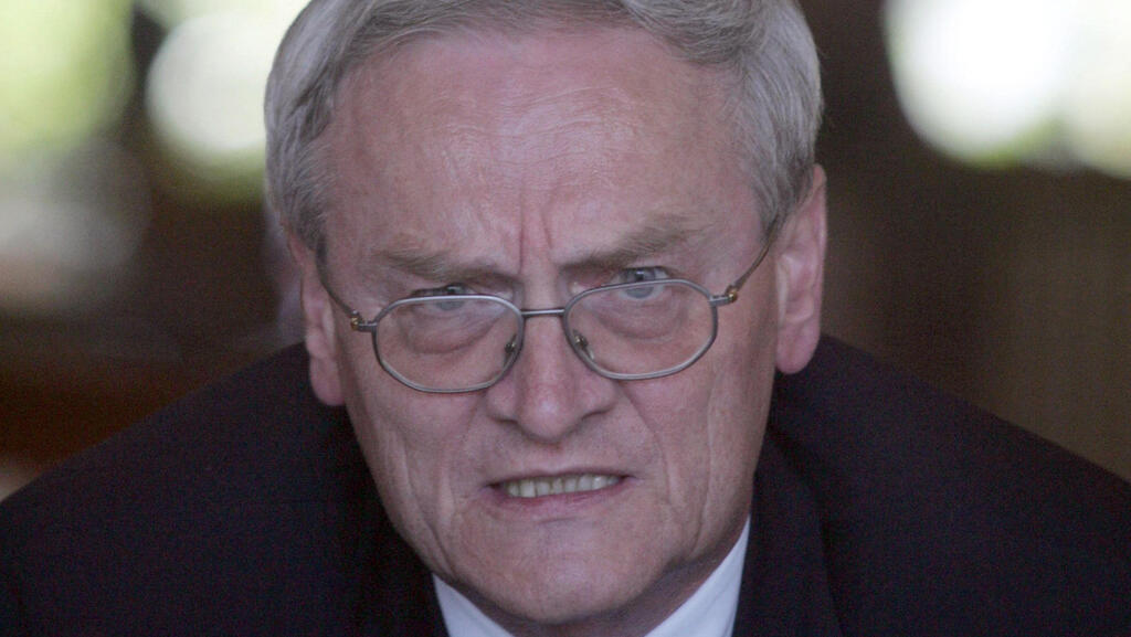 Former German foreign intelligence chief (Photo: AFP) אוגוסט האנינג ראש שירות הביון הזא לשעבר של גרמניה שנעצרא