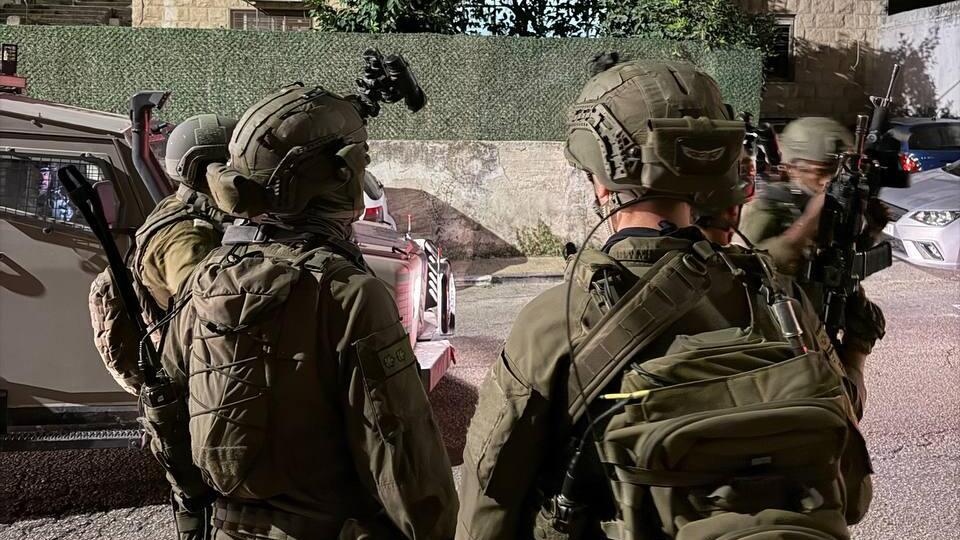 IDF raids Nablus on Oct. 7, detains some 200 Hamas-linked suspects (Photo: IDF) מבצע לילי חטיבתי של צה"ל בשכם