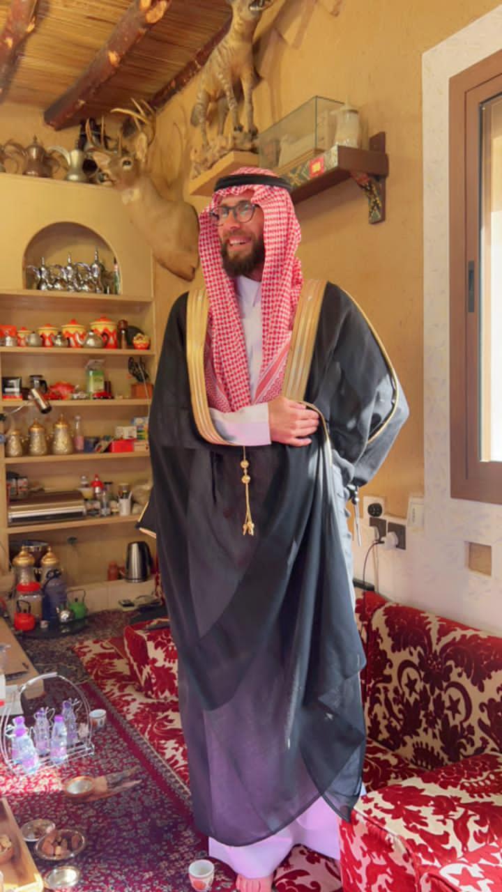 Adam Jano in Saudi Arabia (Photo: Courtesy of Adam Jano) אדם ג'אנו בערב הסעודית