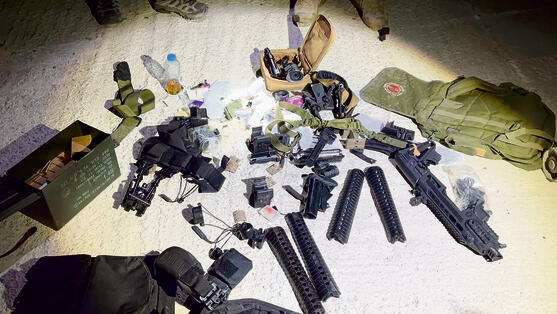 Photo: IDF כמה מאמצעי הלחימה שנתפסו במבצע אתמול