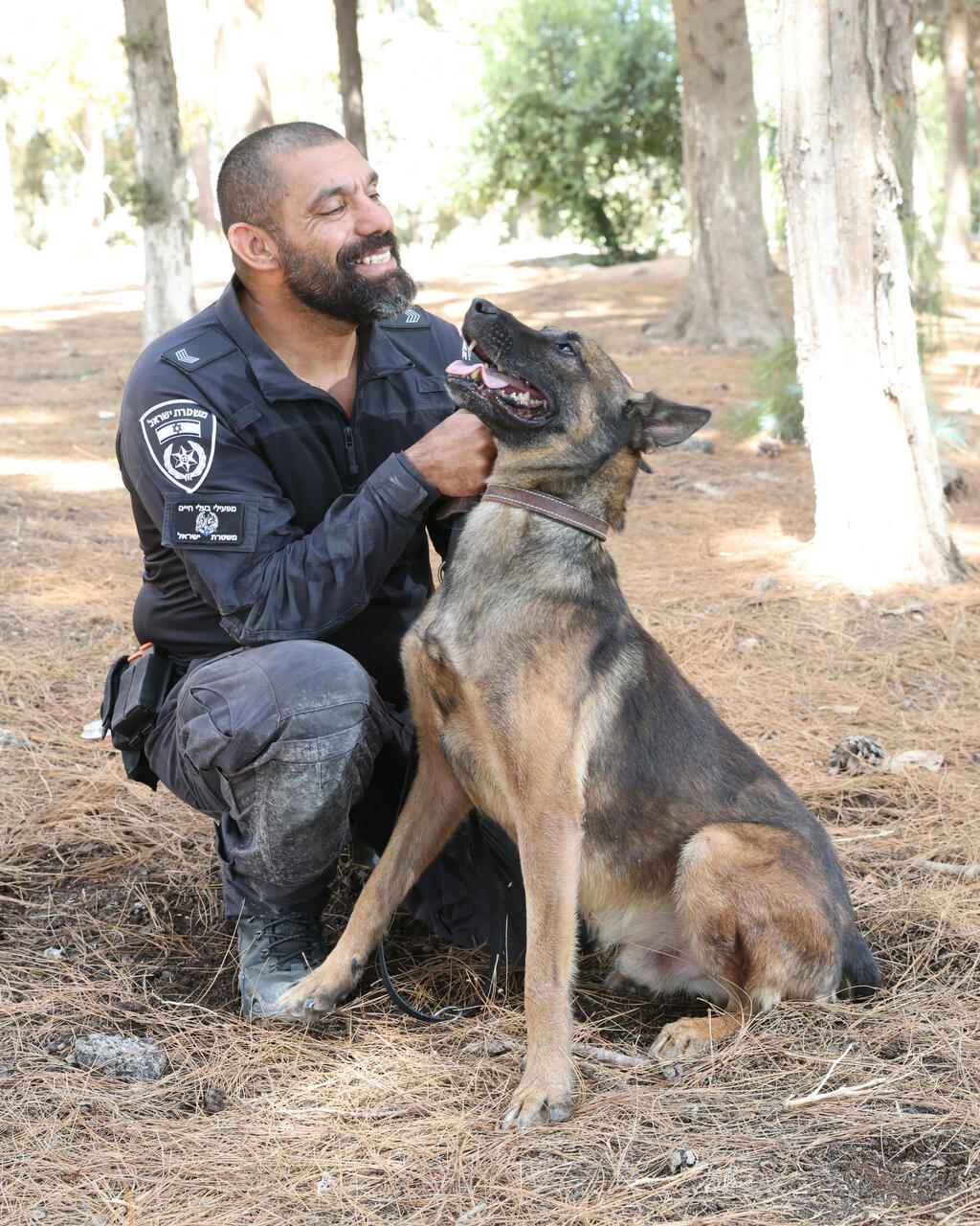 Photo: Elad Gershgoren הכלב ג'רי עם רס"ב זאהר דאהר
