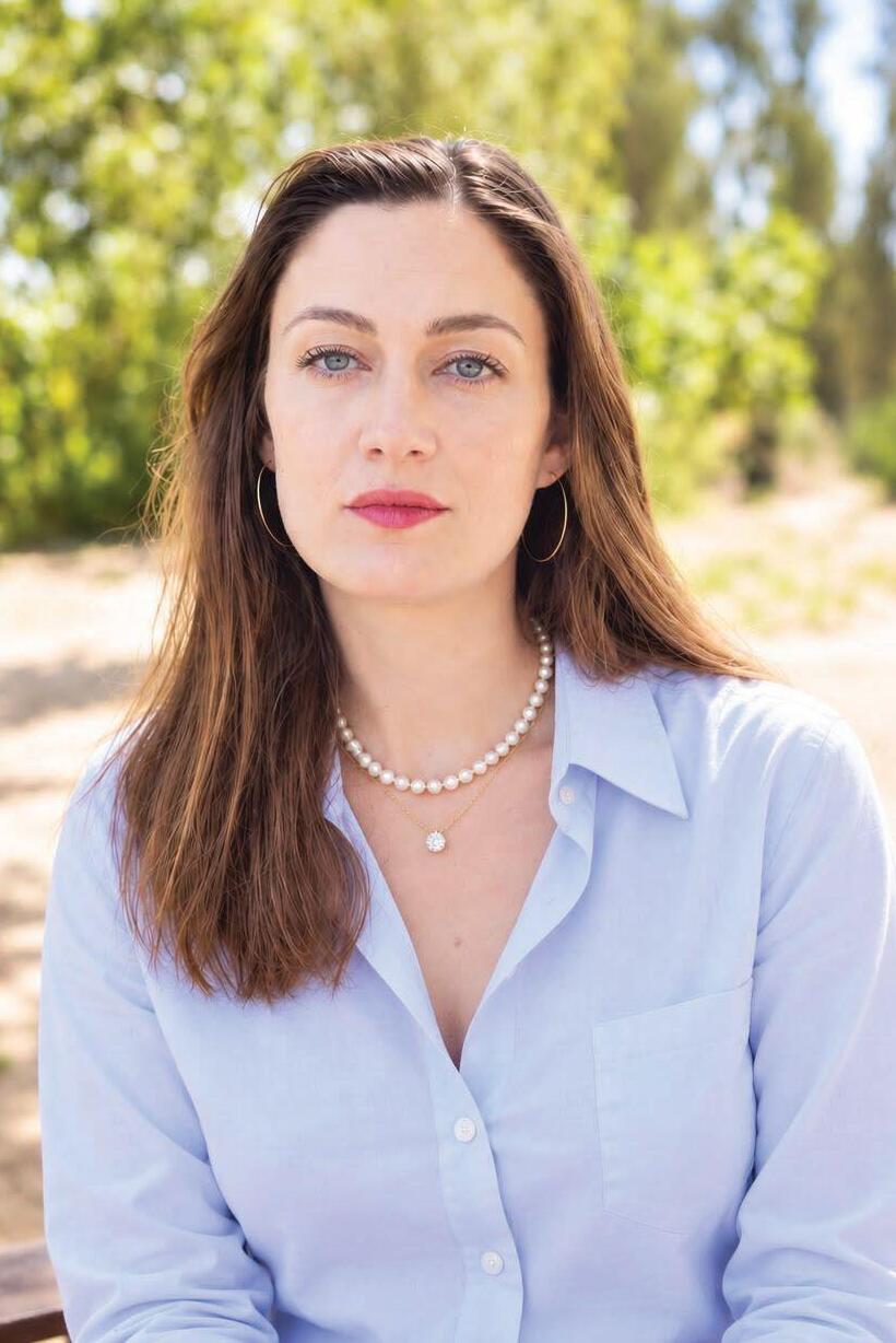 Dvora Avnat Azran: 'If you can't distinguish between fantasy and reality, it can certainly be harmful' (Photo: Dalia Shahar) דבורה אבנת עזרן. "אם אין אפשרות להבחין בין פנטזיה למציאות, זה בהחלט יכול להזיק. "