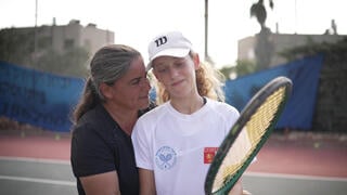 נסיה אזולאי ואמה הדס