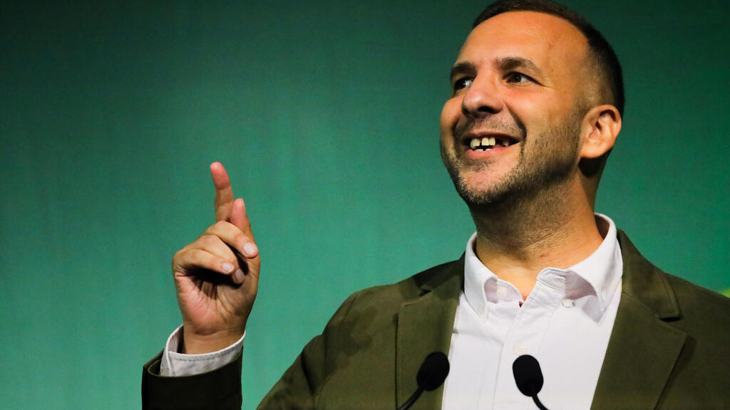 Green Party leader Zack Polanski (Photo: Alishia Abodunde/Getty Images) מנהיג מפלגת הירוקים זאק פולנסקי