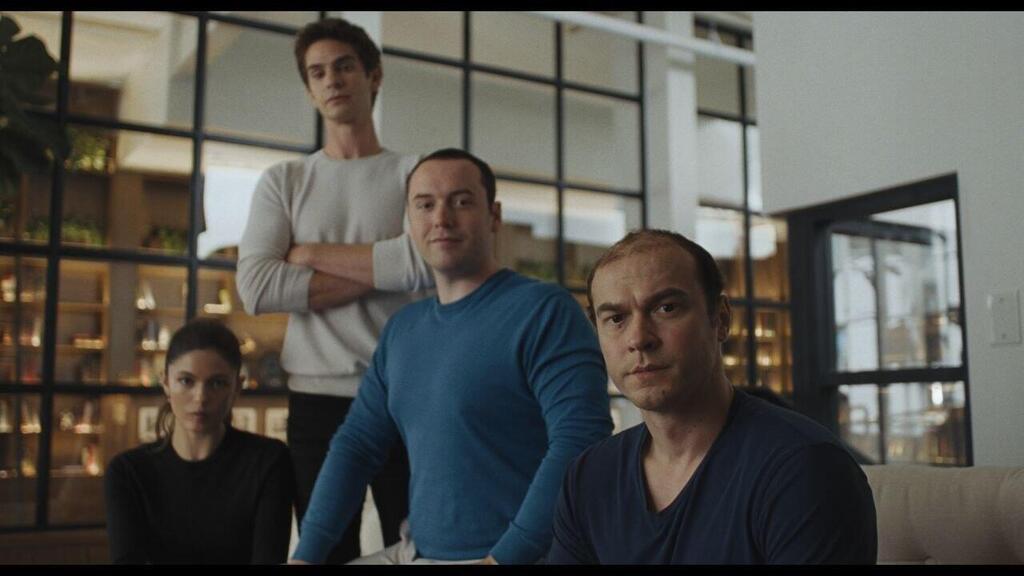 At least the Israeli character is portrayed in a good light; From 'Artificial' (Photo: Courtesy of Neon) מתוך Artificial