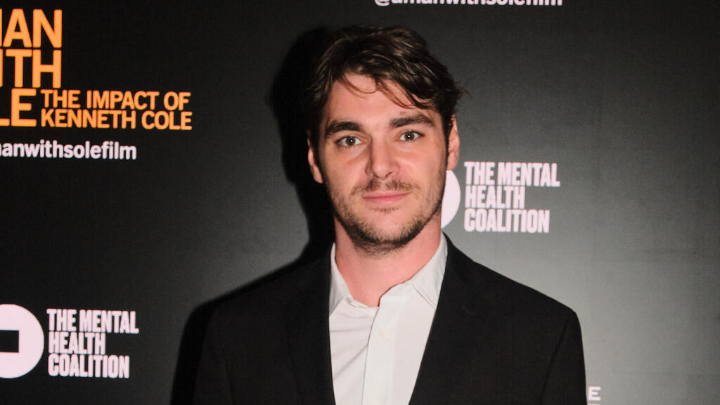 RJ Mitte (Photo: Hatnim Lee/Getty Images) RJ Mitte