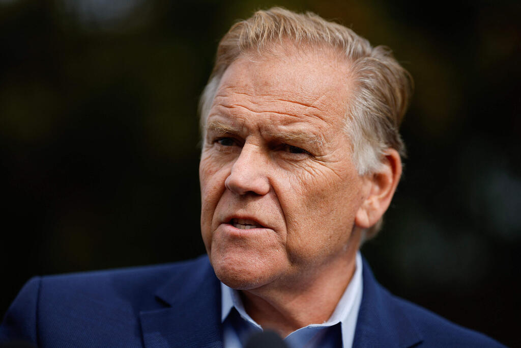 Republican candidate Mike Rogers (Photo: CHIP SOMODEVILLA / GETTY IMAGES NORTH AMERICA / AFP) מייק רוג'רס המועמד הרפובליקני ל סנאט ב מישיגן ארה"ב בחירות אמצע