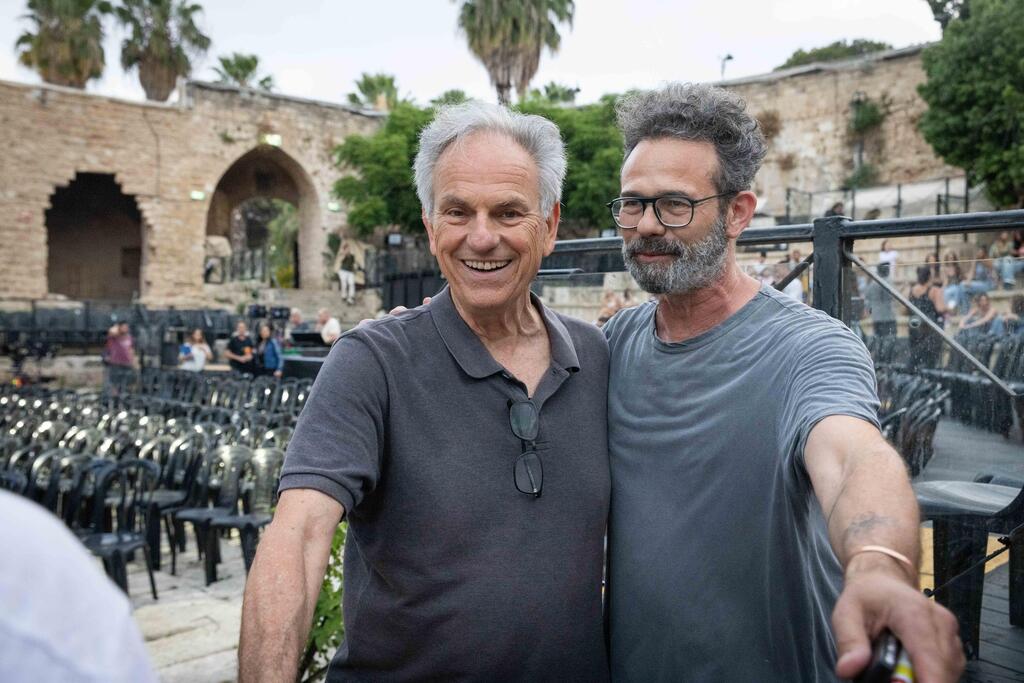 עם אבי נשר. "זכות גדולה לעבוד איתו" (צילום: מיכל פאתל) ליאור מילר עם אבי נשר