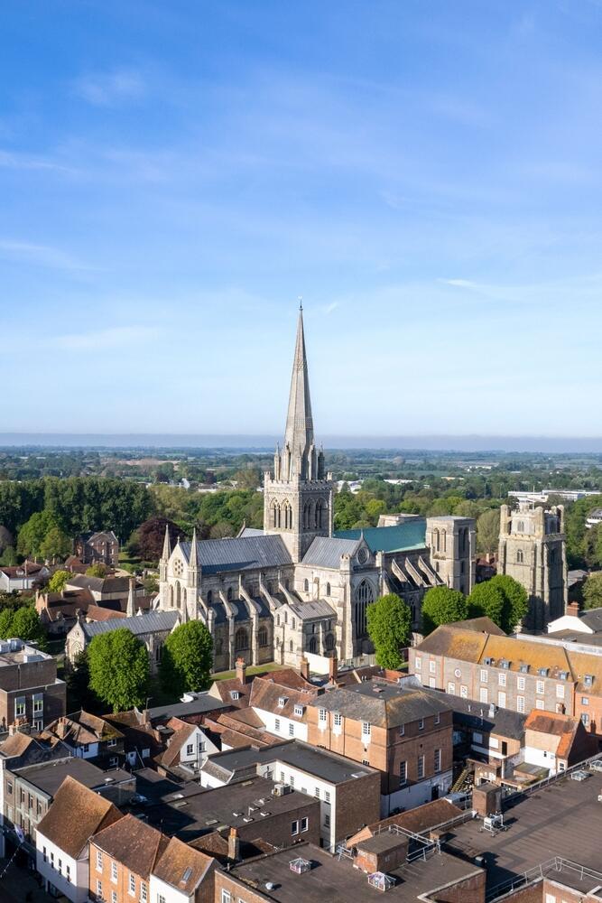 Chichester, England: One of only two European destinations in the top 10 (Photo: Shutterstock / Wirestock Creators) צ'יצ'סטר, אנגליה: אחת משתי הנציגות האירופיות היחידות בעשירייה