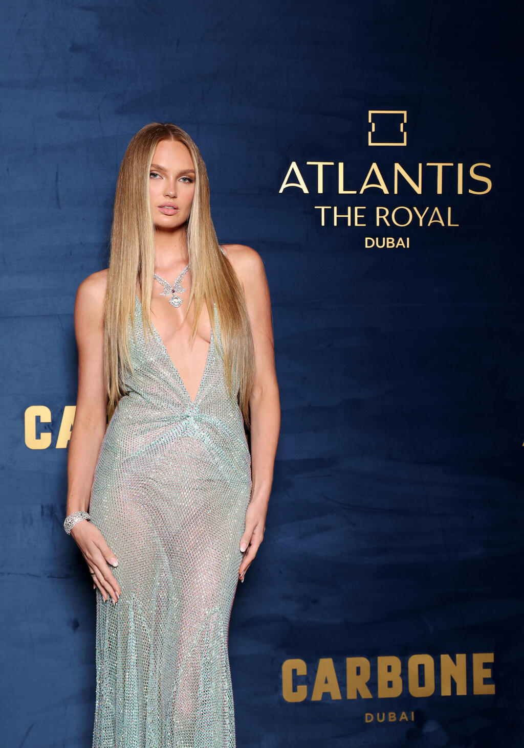 Romee Strijd on the red carpet, 2025 (Photo: Tristan Fewings/Getty Images for Atlantis The Royal/Carbone) רומי סטריד על השטיח האדום, 2025