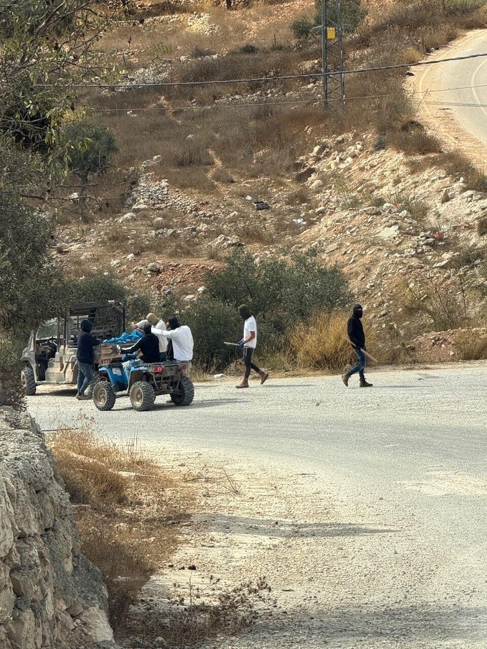 מתנחלים תקפו דיפלומטים צרפתים
