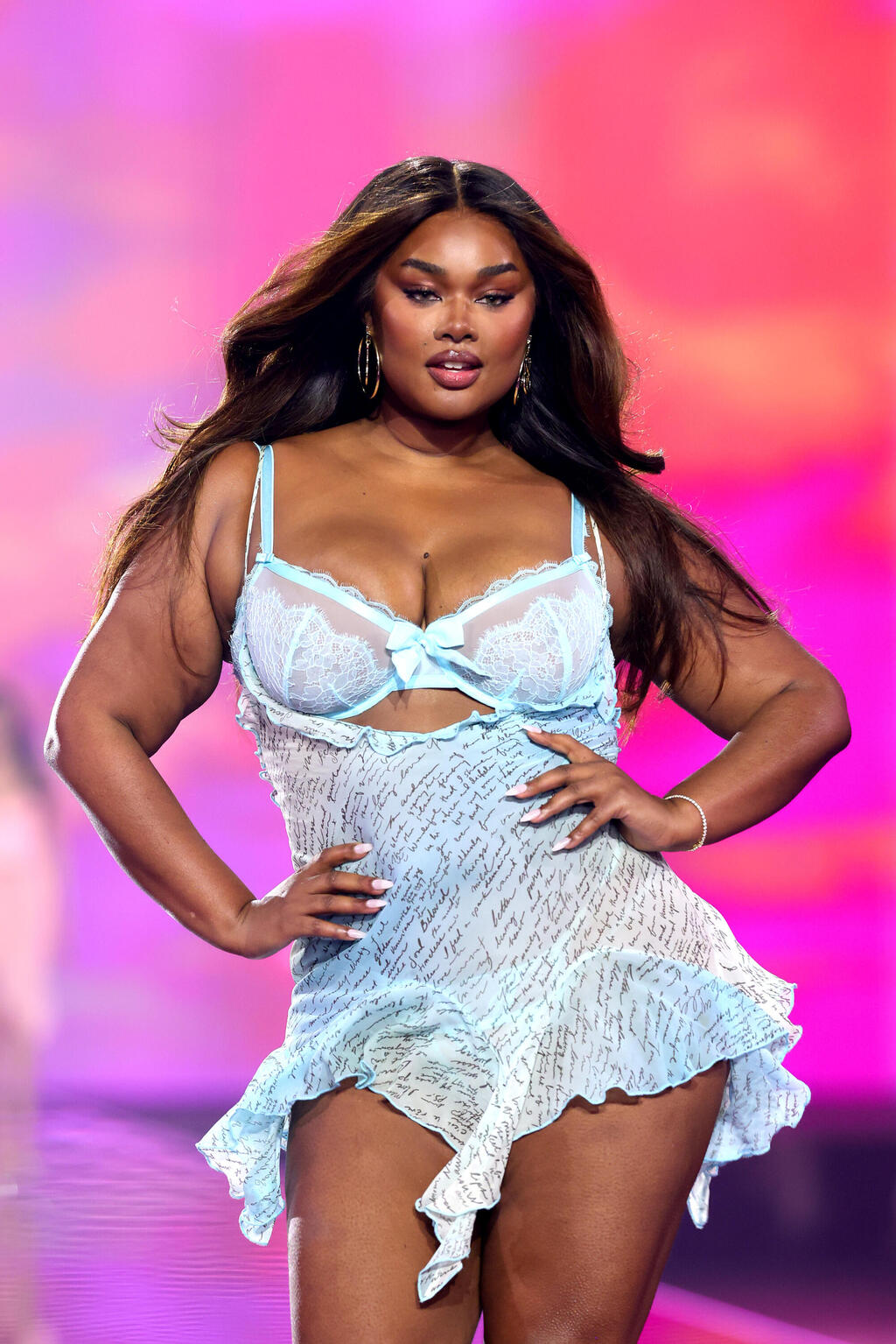 Precious Lee (Photo: Dimitrios Kambouris/Getty Images for Victoria's Secret) פרשס לי בתצוגת האופנה של ויקטוריה'ס סיקרט, 2026