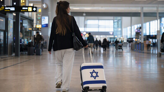 עולה חדשה בדרך לישראל