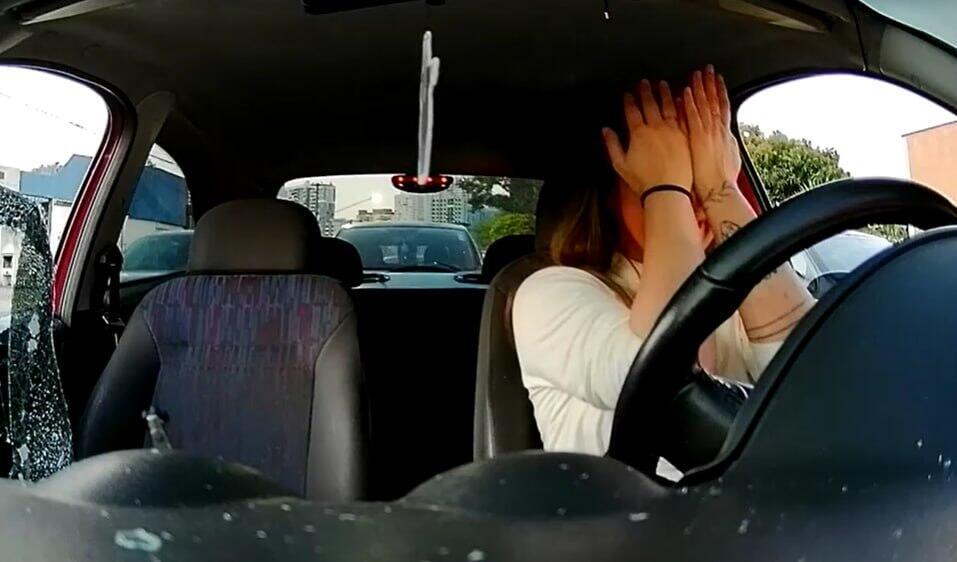 Lenk's shock and tears moments after the robbery. She did not return to driving alone until she had her car windows tinted ברזיל שוד טלפונים בחירות