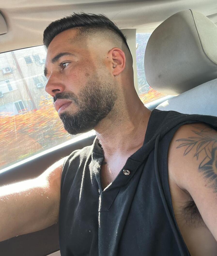'I'm a romantic man. It's important for me to really get to know my partner, understand what's important to her, what she likes' (Photo: Courtesy) בן מייקל
