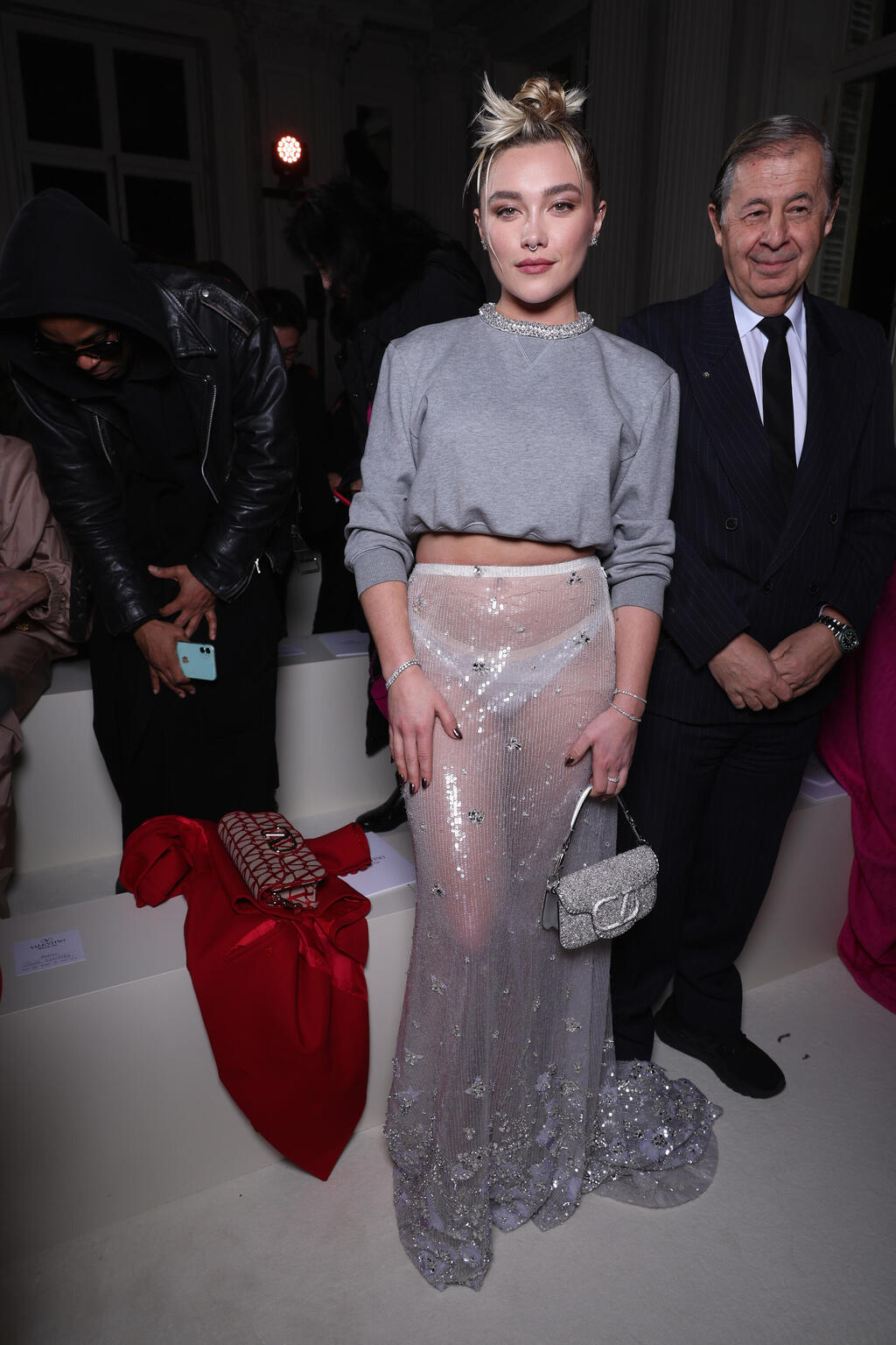 Florence Pugh at Valentino's Fall/Winter 2023-24 show (Photo: Pascal Le Segretain/Getty Images) פלורנס פיו בתצוגת סתיו-חורף 2023-24 של ולנטינו