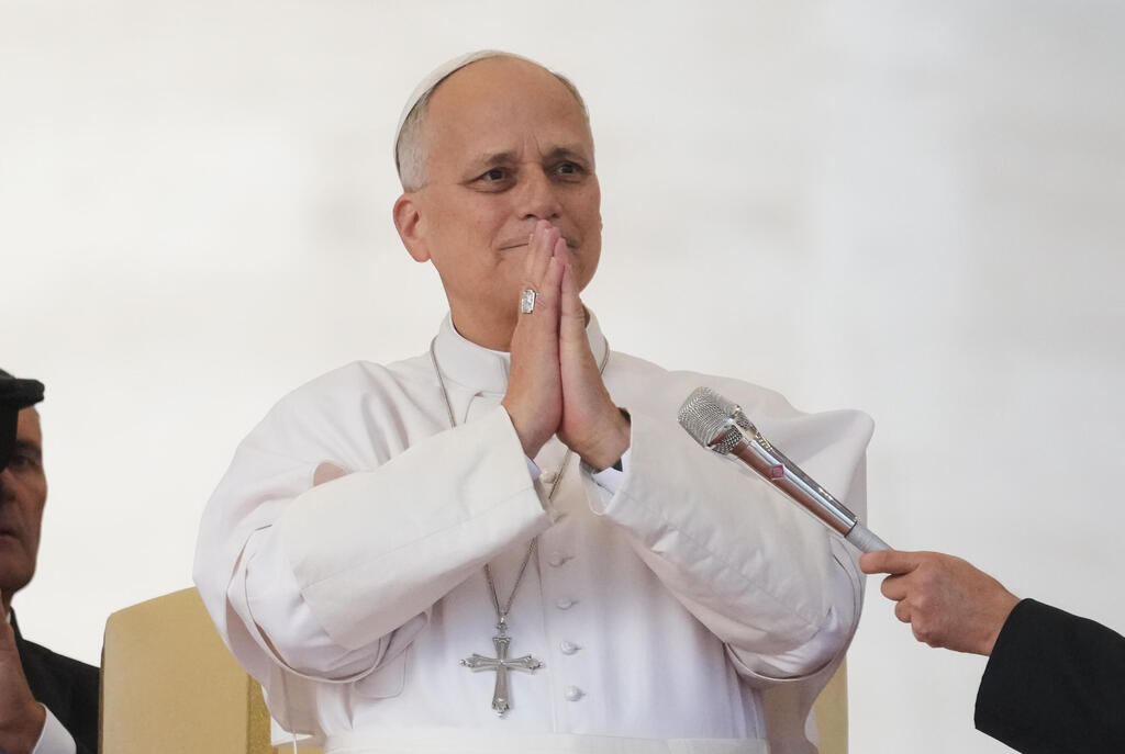 The Pope is a non-smoker (Photo: Gregorio Borgia/AP) האפיפיור ליאו ה 14 לאו מפגש עם צליינים 21 אוקטובר 2026