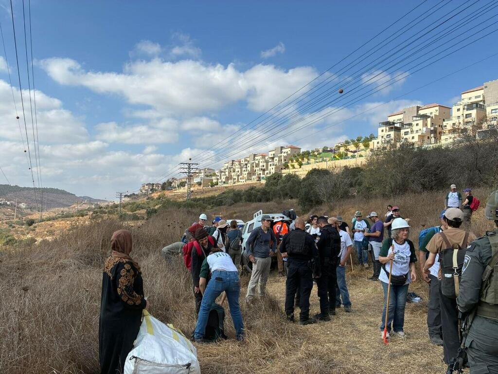 פעילים שליוו חקלאים פלסטינים במסיק עוכבו ע"י כוחות צה"ל