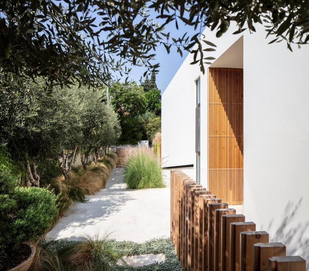 A thoughtfully designed Israeli home is one that allows nature to become part of everyday life 