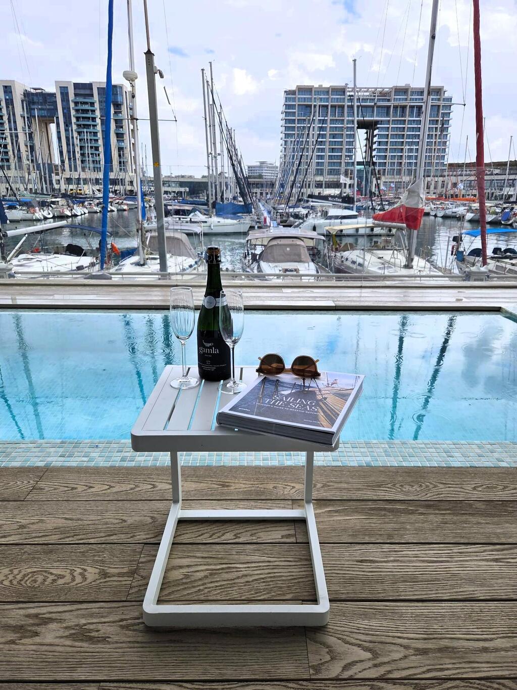 The Yacht hotel in Herzliya Marina: Setting sail without leaving dry land (Photo: Lee Besor) מלון The Yacht