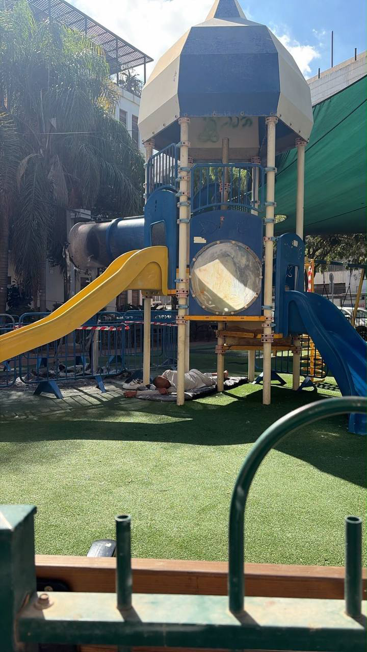 Photo: Shosh Merhav דרי רחוב ביפו ומרכז תל אביב