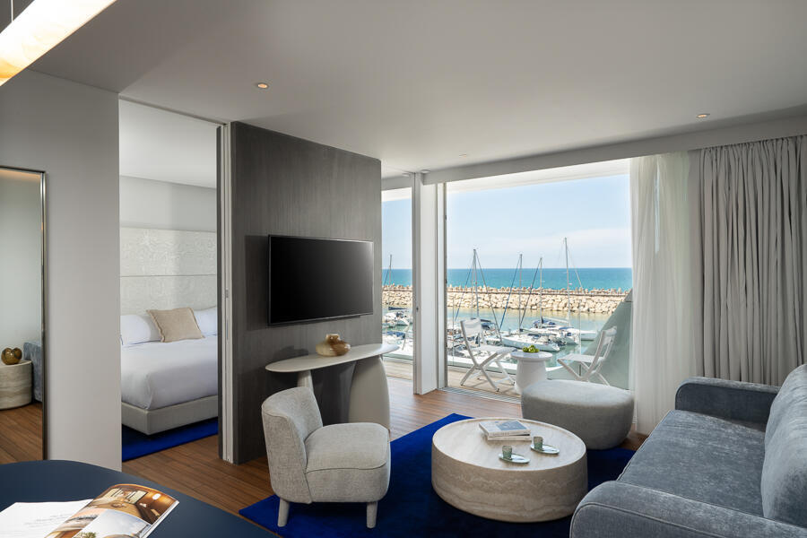 A sea-view suite at The Yacht hotel (Photo: Aya Ben Ezri) מלון The Yacht