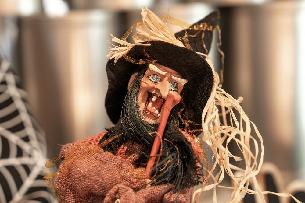 Baba Yaga doll (Photo: ShutterStock) בובה של באבה יאגה