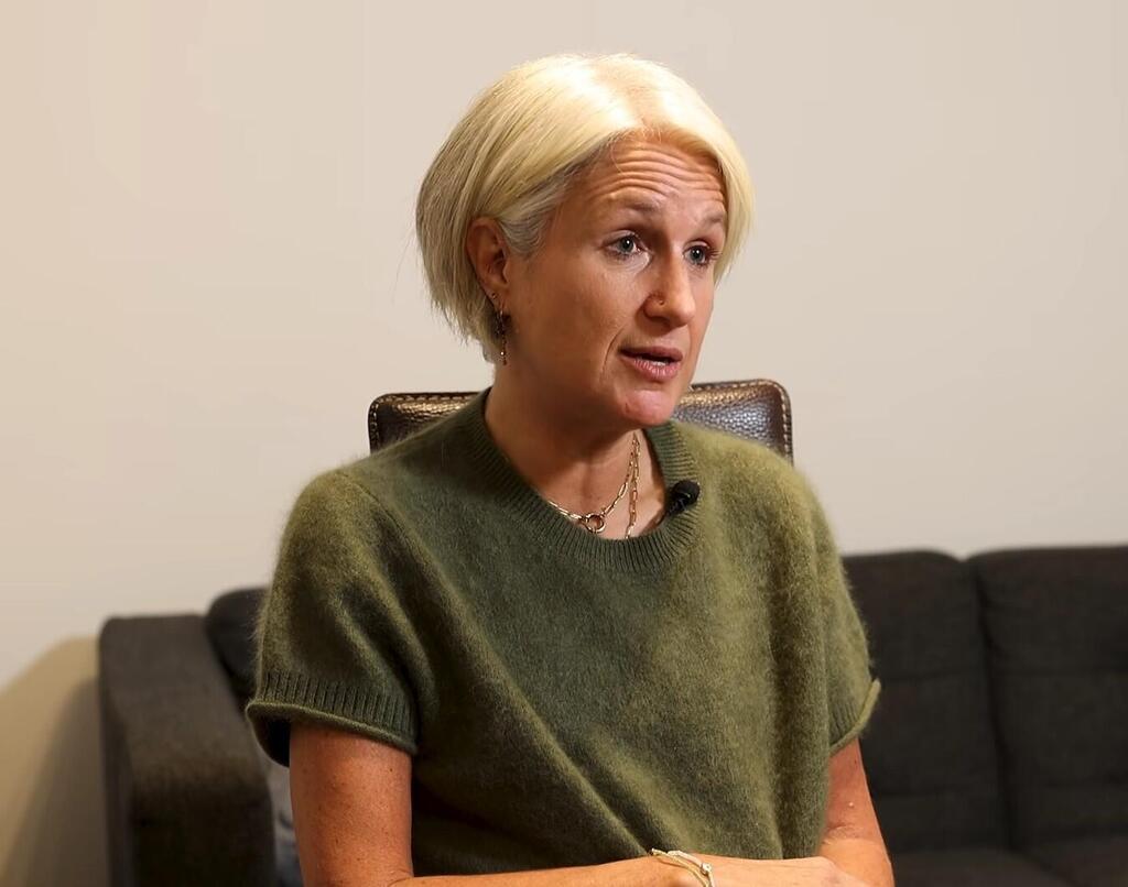 Lucie Kon said she does not believe the BBC as a whole is antisemitic (Photo: Screenshot/YouTube) לוסי קון