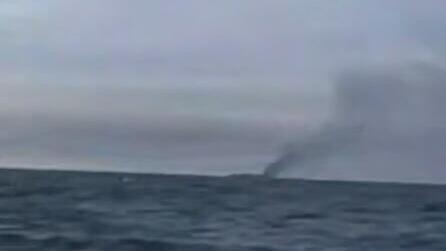 Vessel struck by sea mines in Strait of Hormuz חיל הים האיראני: מכלית נפט שהפליגה באזור אסור ולא בטוח ממזרח למצר הורמוז, פגעה במוקשים ימיים