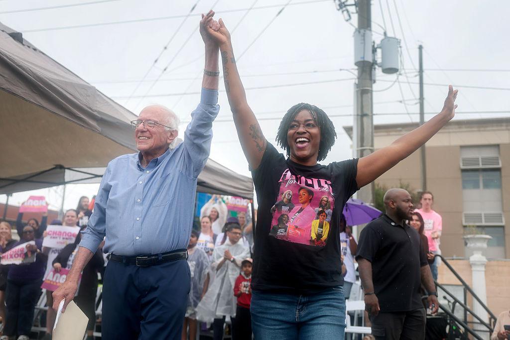 Sen. Bernie Sanders has also endorsed Angie Nixon's Senate campaign (Photo: X) אנג'י ניקסון פלורידה ברני סנדרס