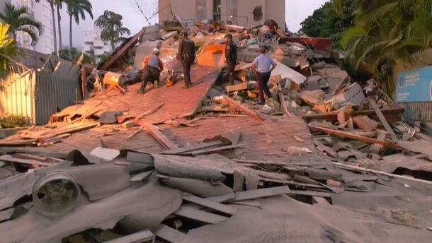 Tens of thousands feared dead and chaos as powerful earthquakes hit Venezuela&nbsp;