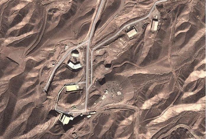 המתקן בפרצ'ין (צילום: Google Earth, GeoEye) המתקן בפרצ'ין
