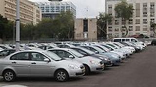 כלי רכב של קצינים בקריה. ארכיון