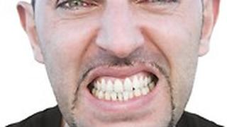 חריקת שיניים