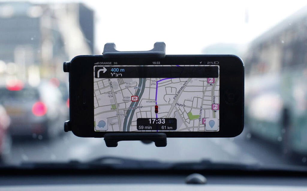 במקום פרסומות ב-waze: הפניות לאנדרטאות קרובות (צילום: רויטרס) במקום פרסומות ב-waze: הפניות לאנדרטאות קרובות