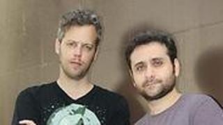 דרכיהם נפרדו. קשלס ופפושדו