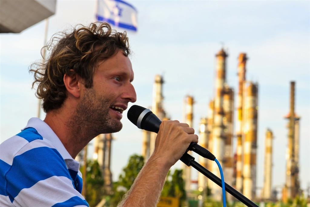 יוצא לחשבון נפש. ארד (צילום: אייל לבקוביץ') יוצא לחשבון נפש. ארד