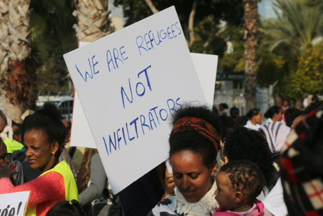 Asylum seekers protesting deportation in Tel Aviv 