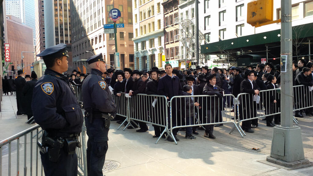 Ultra-Orthodox protest in Lakewood (Photo: The Lakewood Scoop) Ultra-Orthodox protest in Lakewood