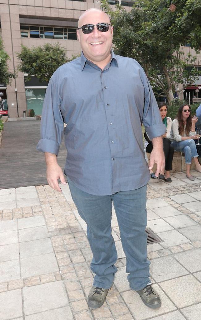 "מה יש לאכול?" דביר בנדק (צילום: ענת מוסברג) "מה יש לאכול?" דביר בנדק