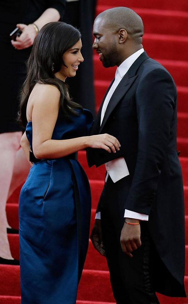 אל תאמינו לכלום. קים וקניה (צילום: gettyimages) אל תאמינו לכלום. קים וקניה